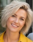 Blonde bob for summer