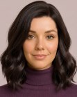 Shoulder-length hair with layering