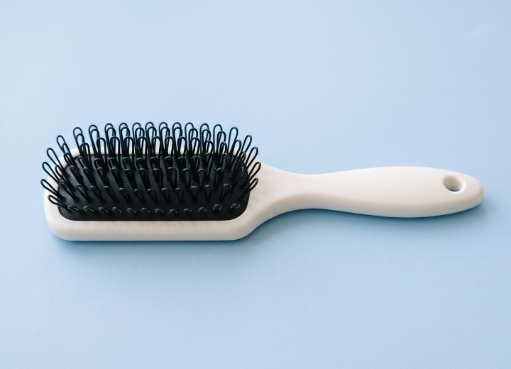 Cepillo para extensiones con púas de bucle