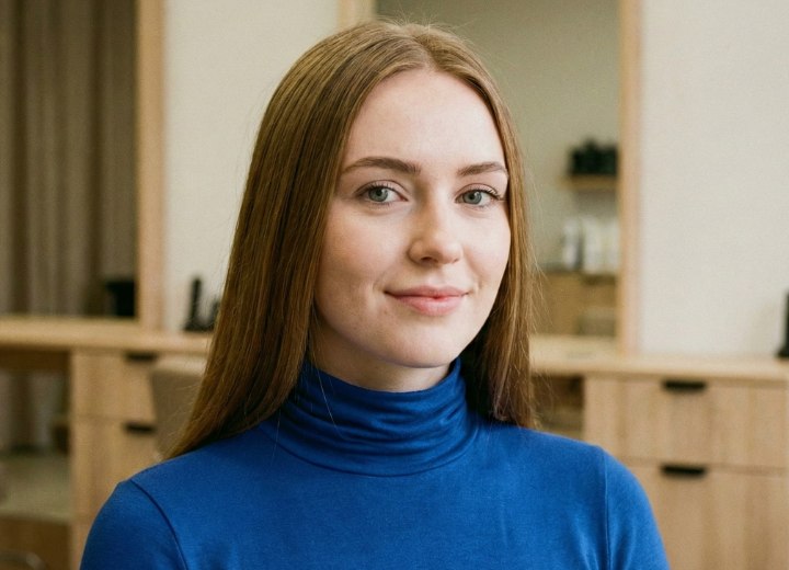 Fille avant sa transformation capillaire