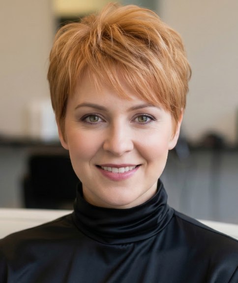 Coupe pixie moderne et charmante