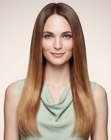 Cheveux longs et lisses