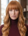Coiffure rousse très longue