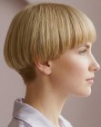 Coupe au bol blonde