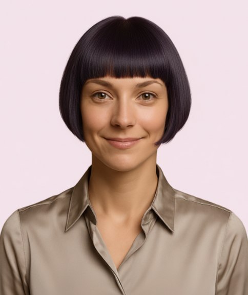 Carr&eacute; moderne &agrave; la m&acirc;choire avec une frange droite