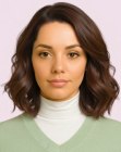 Coiffure mi-longue ondul&eacute;e