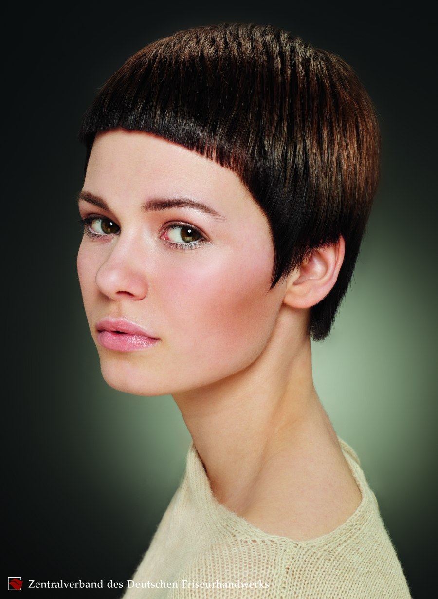 Convertible long and short hair, bobs and pixie cuts for busy men and women