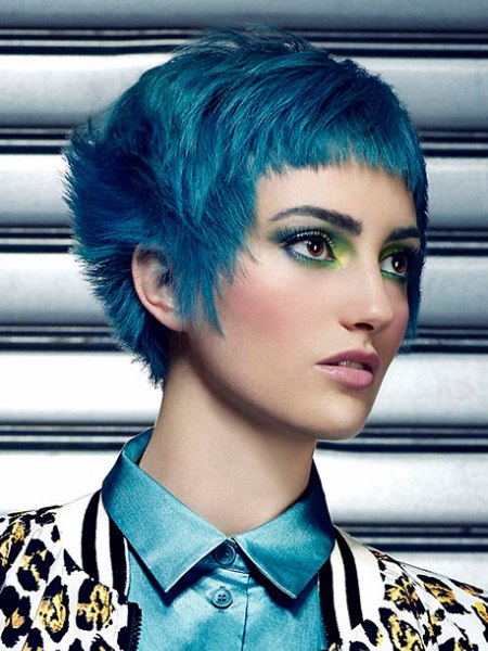 Easy To Style Haircuts With Intense Colors