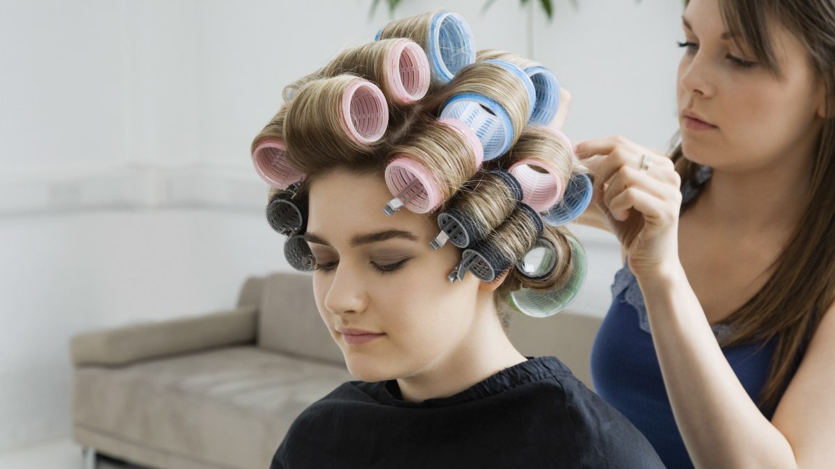 Discover 52+ roller set hair latest - in.eteachers