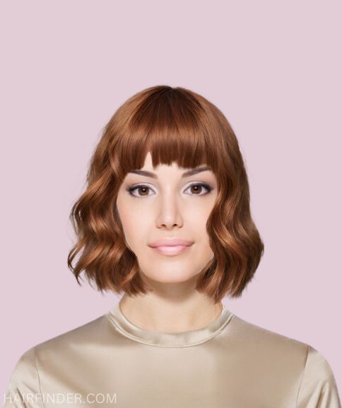 Wavy bob with bangs and retro elements